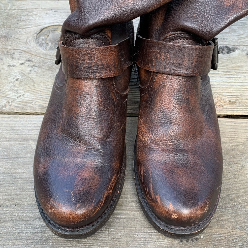 Frye slouchy brown distressed leather pullon boots - Picture 4 of 14